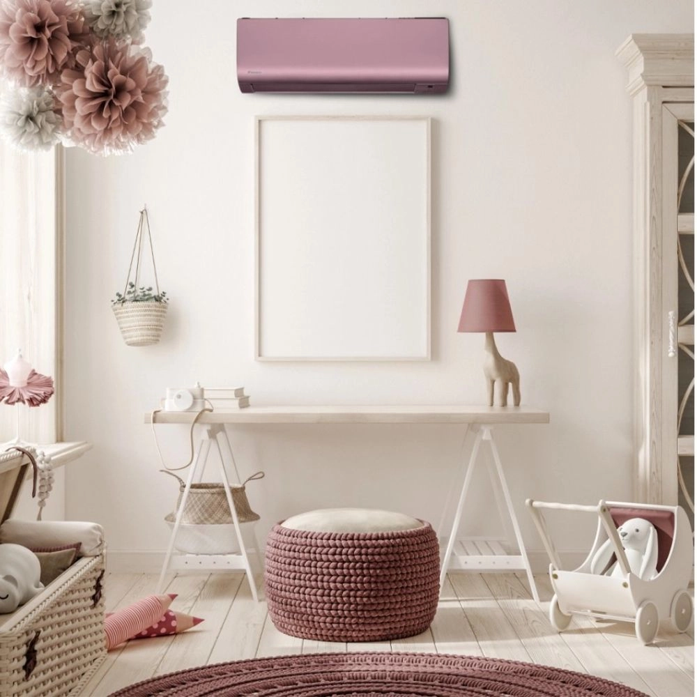 ar-condicionado-12000-btus-inverter-daikin-full-inverter-icolor-rosa-ambientada