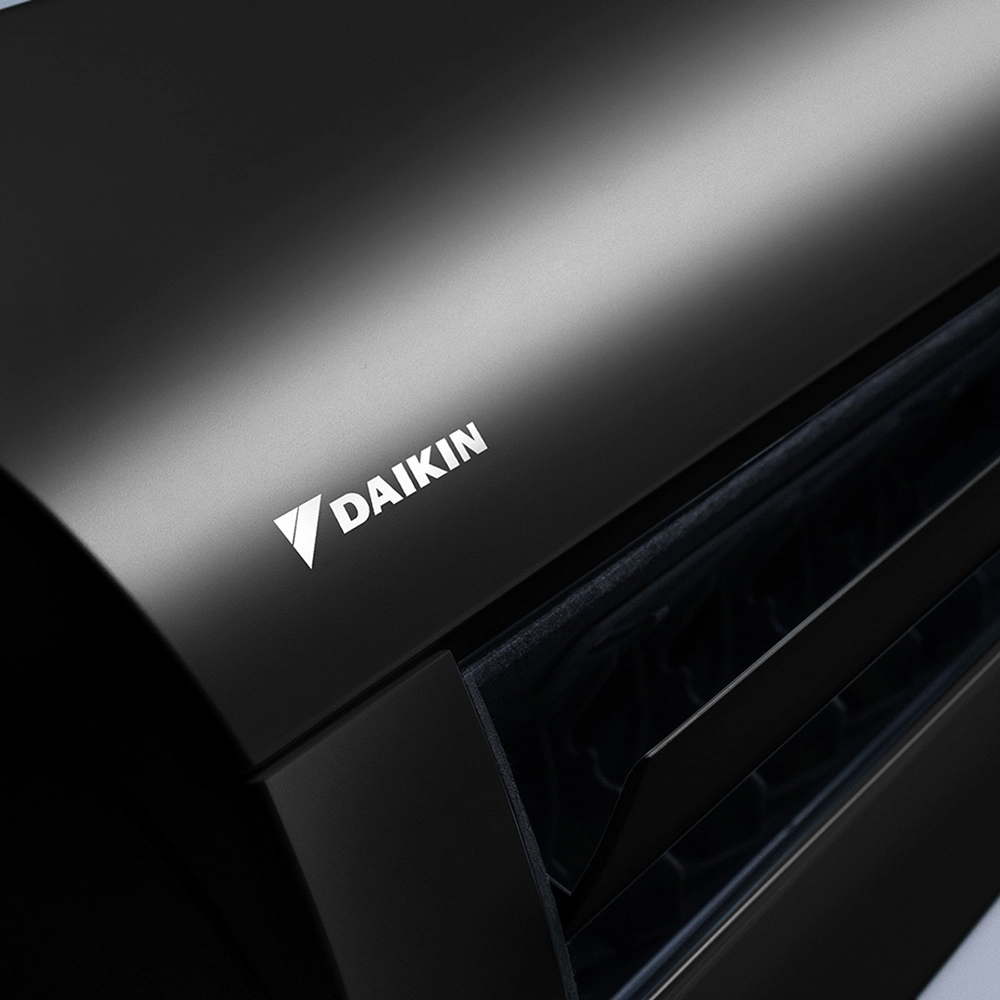 ar-condicionado-9000-btus-inverter-daikin-full-inverter-icolor-preto-evaporadora-logo