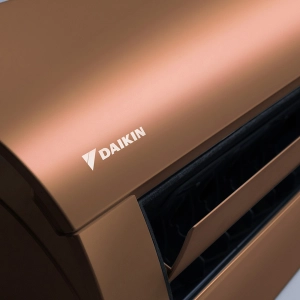 Ar Condicionado 18000 Btus Split Hi Wall Daikin Full Inverter Icolor Marrom Quente e Frio 220V